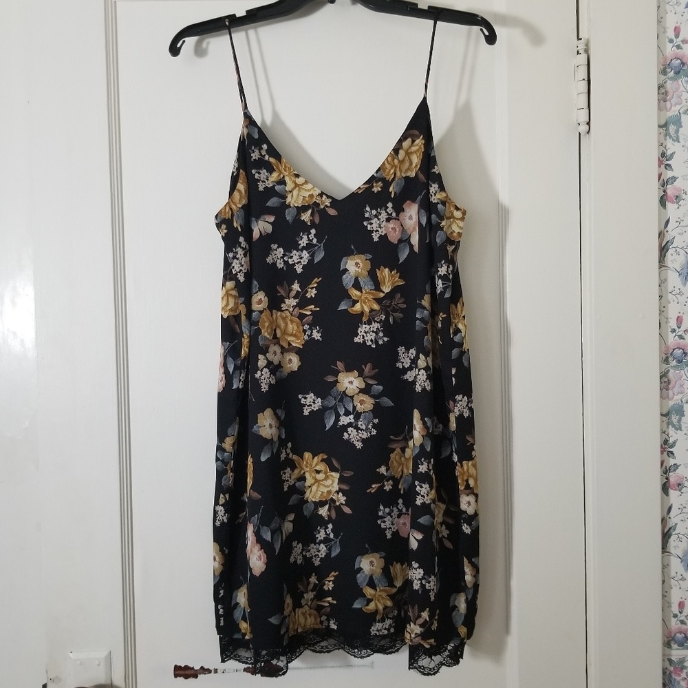 F21 | Floral Slip Dress